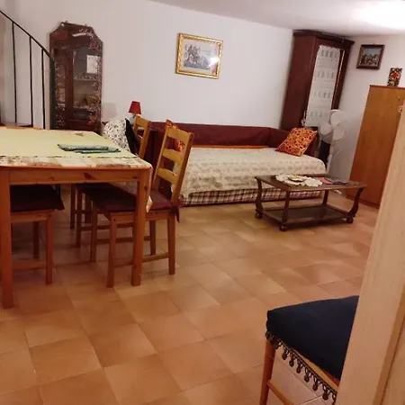 A Centro Per Donne In Condivisione Hostel